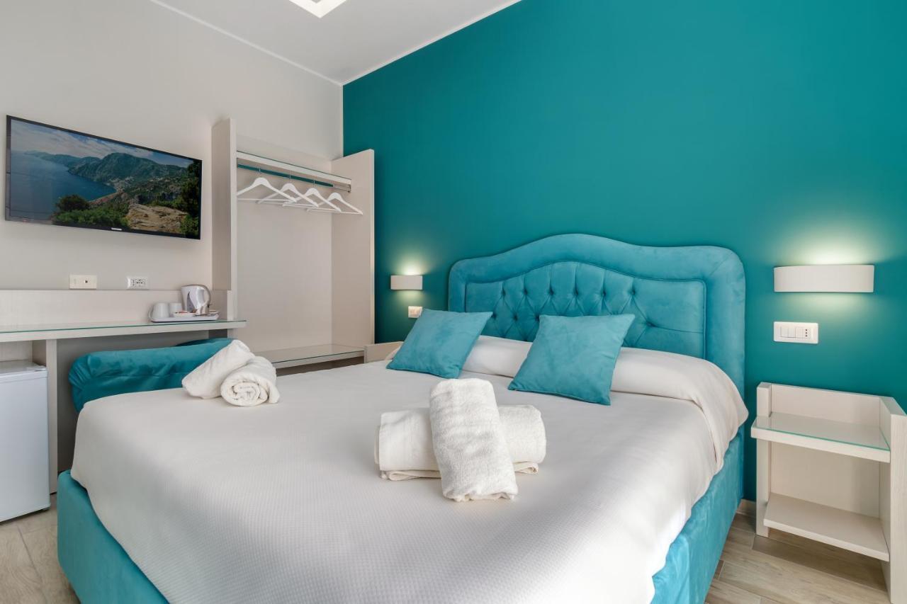 Tiffany Suites 소렌토 외부 사진